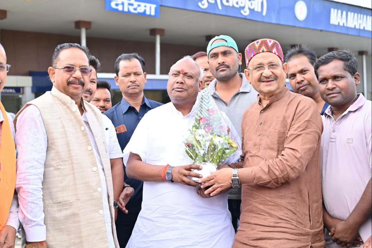 सरगुजा के सपनों को मिले पंख! अंबिकापुर से हैदराबाद की सीधी उड़ान शुरू