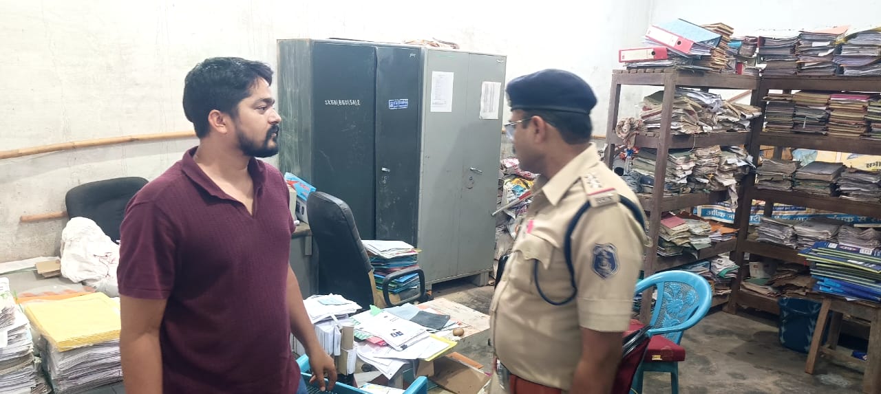 सरगुजा में हाई अलर्ट: बैंक, एटीएम और ज्वेलर्स पर पुलिस की पैनी नजर