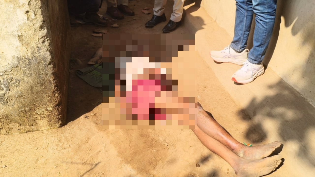 अम्बिकापुर में बेटे ने पिता को पीट-पीटकर मार डाला