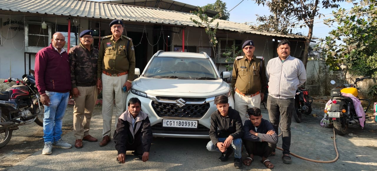 रिंग रोड अंबिकापुर से चोरी गई FRONX कार सरकंडा बिलासपुर से बरामद