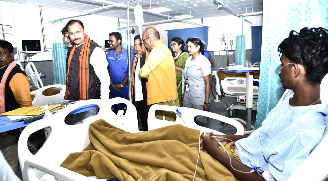 बस्तर को मिली अत्याधुनिक कैथलैब की सौगात- स्वास्थ्य मंत्री श्याम बिहारी जायसवाल ने किया लोकार्पण